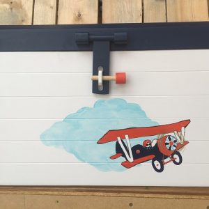Speelgoedkist dubbeldekker vliegtuig 63 cm